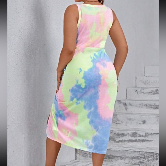 Plus Size Tie Dye Ombre Ruched Sleeveless Tank Top Dress - Picture 2 of 5